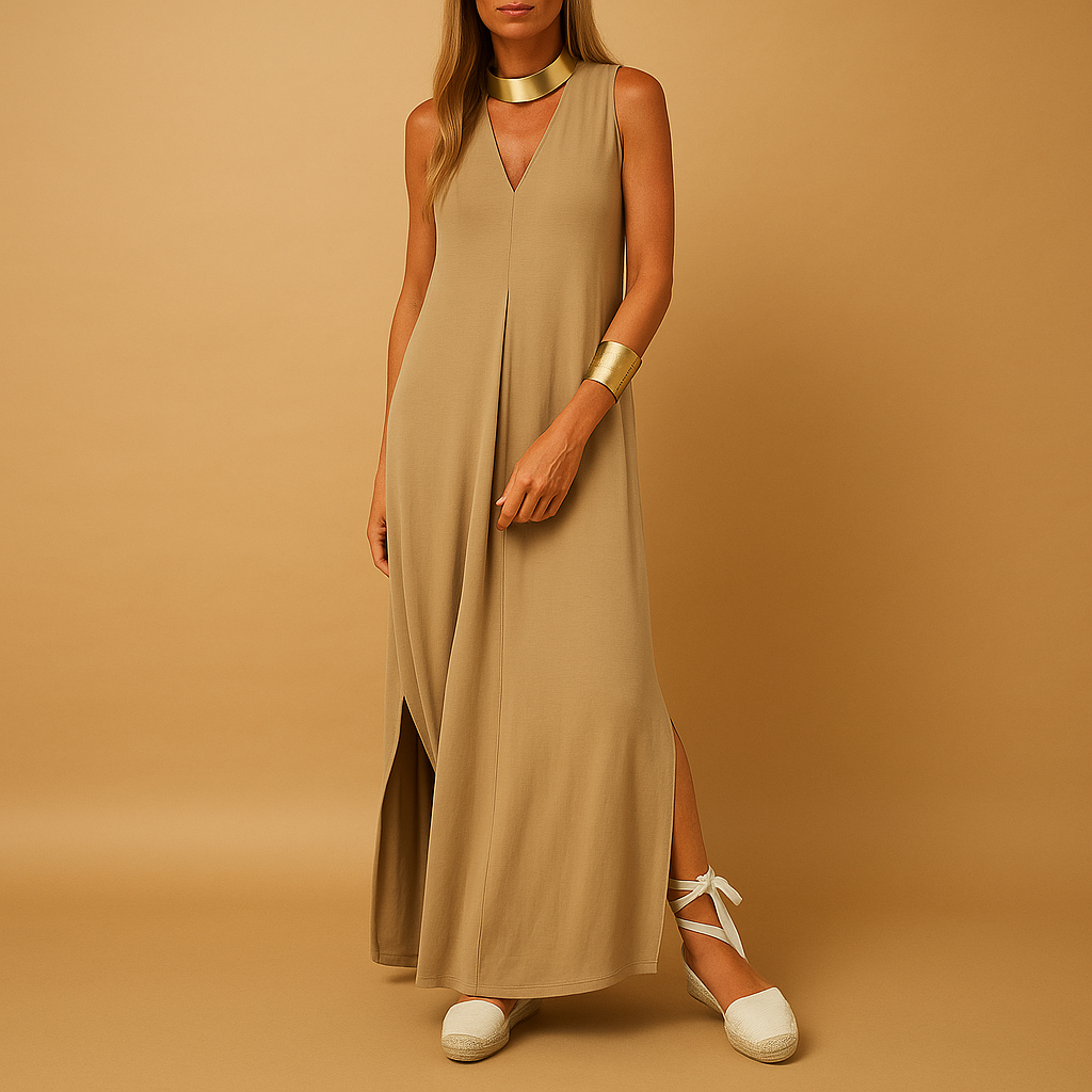 Langes Abendkleid mit raffinierter Passform für besondere Anlässe | Ayania-Zermatt Boutique
