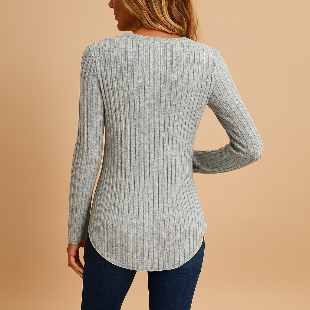 Oberteile für Damen mit V-Ausschnitt und Knopfdetails | Tessa-Zermatt Boutique