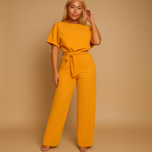 Eleganter Overall für Damen mit Spitzendetails und hohem Taillenschnitt | Tessa-Zermatt Boutique