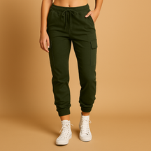 Hochtaillierte Frachtpants mit Stretchkomfort für Damen | Elvira-Zermatt Boutique