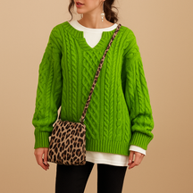 Pullover Damen im Großen Kabelstrickdesign für kalte Tage | Selina-Zermatt Boutique